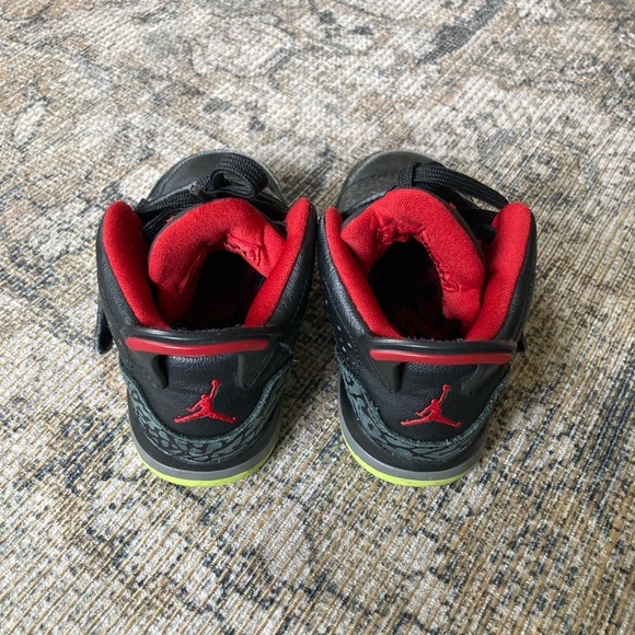 Toddler Air Jordan Son of Mars – Size 7 - Picture 2 of 5